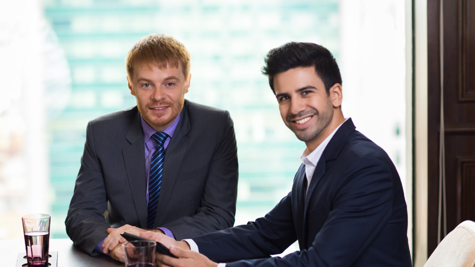 business-people-smiling